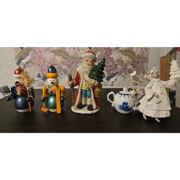 Lot of Christmas ornaments. Cracked snowman - Picture 1 of 5